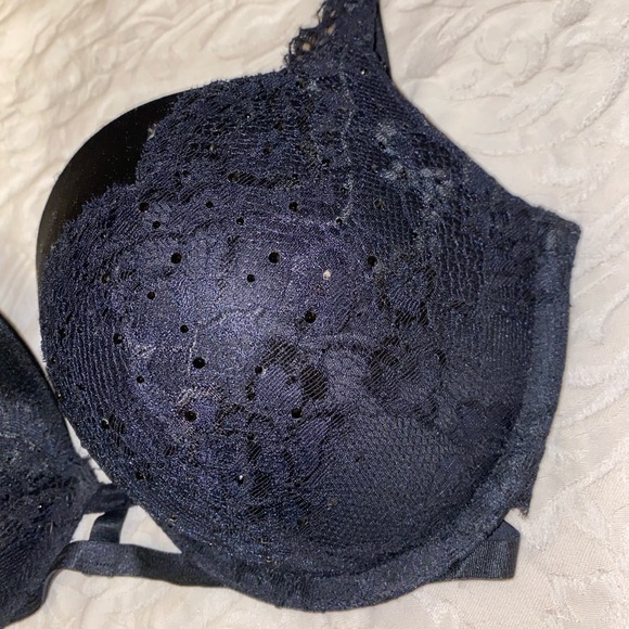 Black Padded Bra - Picture 4 of 4